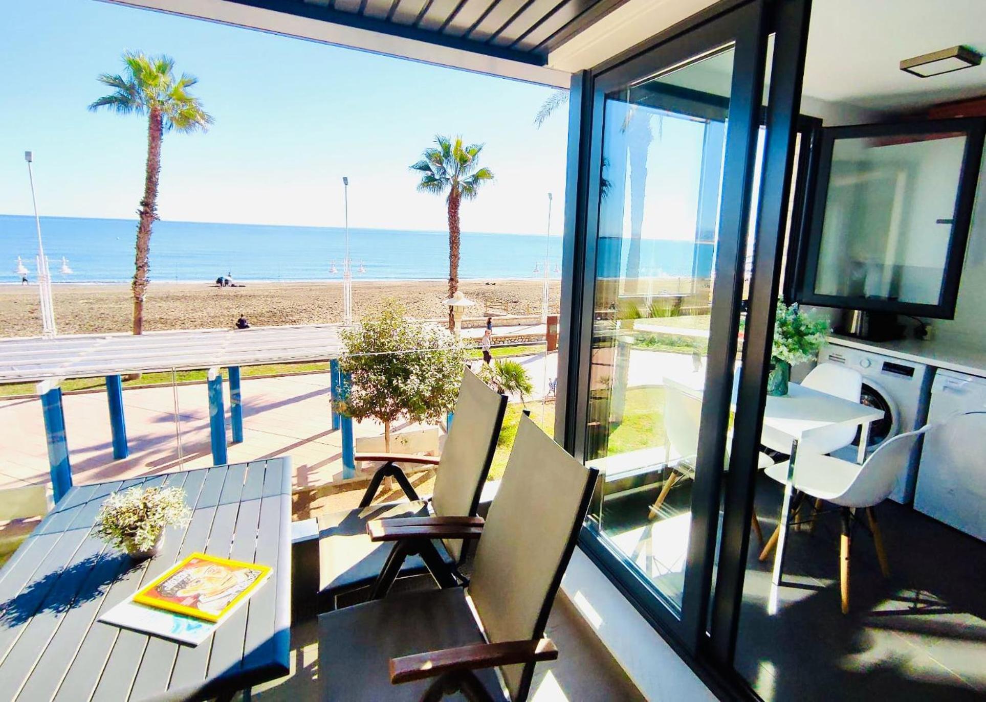 Gran Vivienda De Lujo Frente Al Mar Daire Málaga Dış mekan fotoğraf