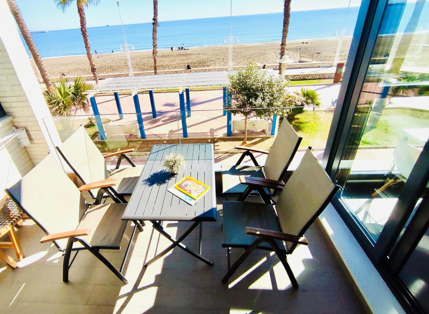 Gran Vivienda De Lujo Frente Al Mar Daire Málaga Dış mekan fotoğraf